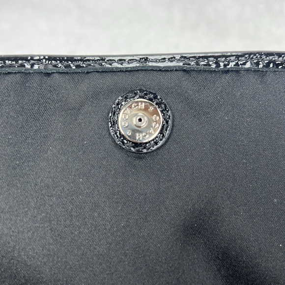 Coach Ashley Signature Scarf Print Satin Shoulder Bag EUC - Picture 9 of 10